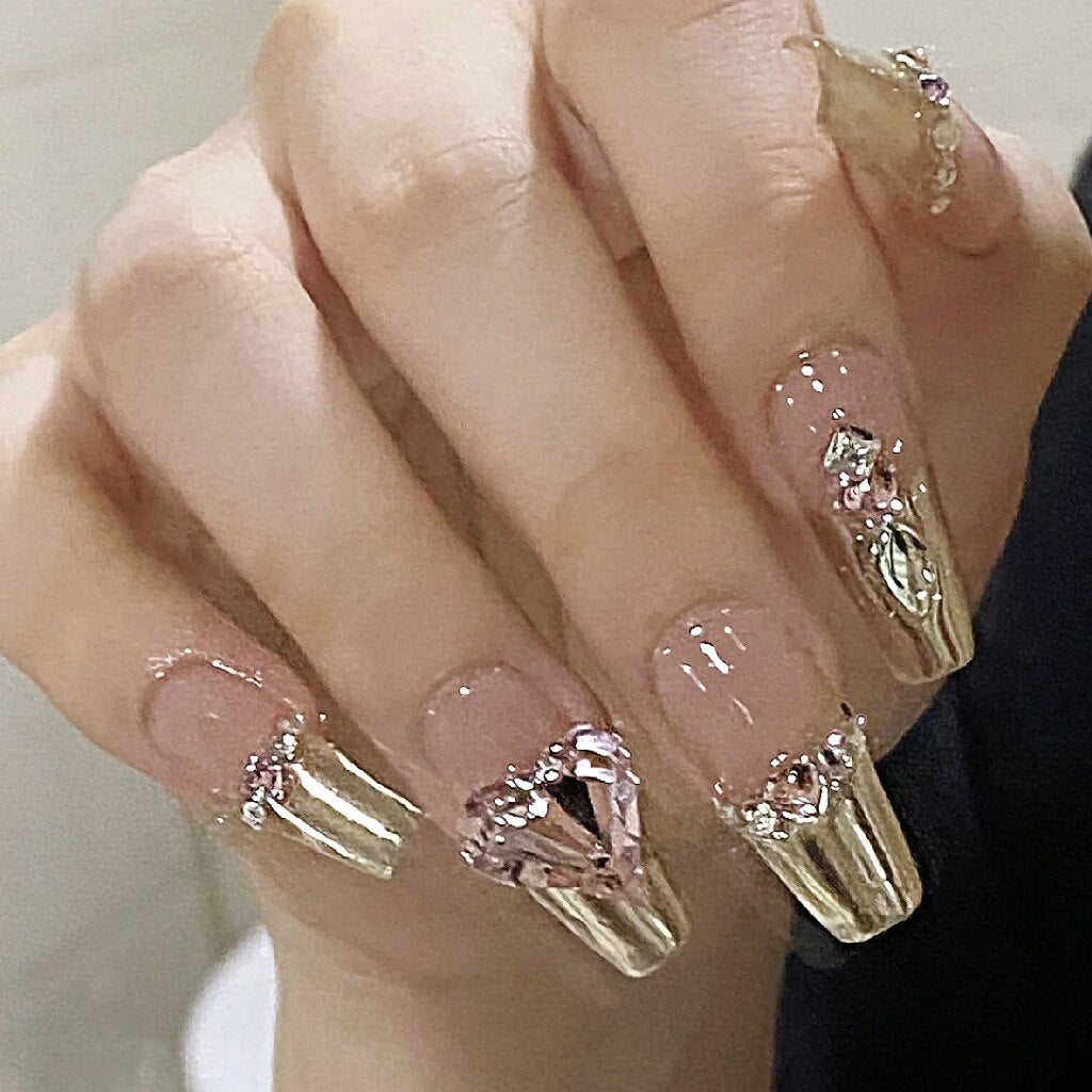 24Pcs 3D Three-dimensional Love Heart False Nails with French Design Long Coffin Wearable Fake Nails Rhinestone Press on Nails Tips