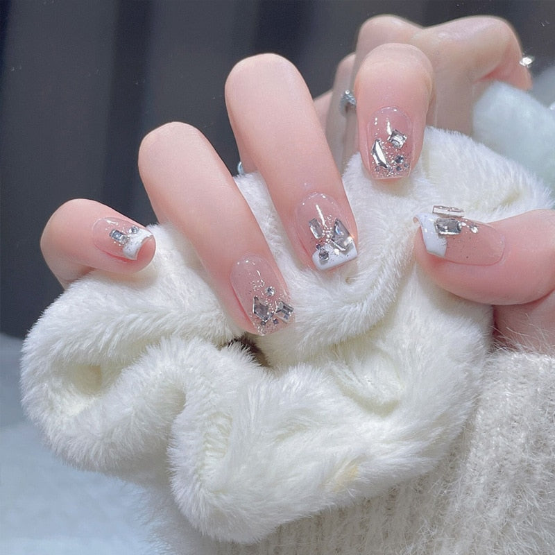 24pcs removeable short fake nails with glue Nude Pink artificial false nails with diamond designs acrylic press on nails