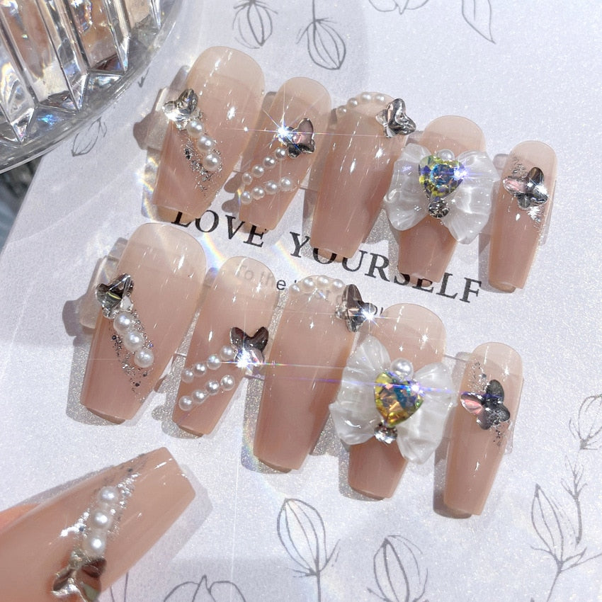 24pcs/box Love Heart Butterfly Fake Nails French Long Detachable Wearing Armor Full Cover Manicure Finished DIY Nail Accesoires