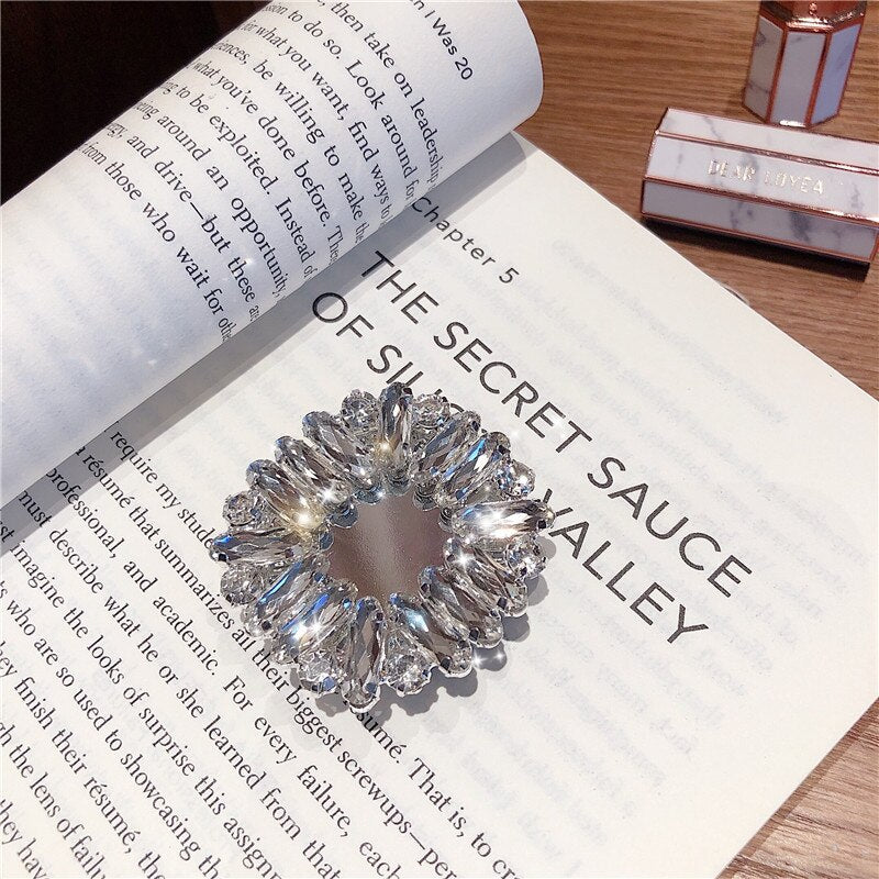 Luxurious Diamond Crystal Korea Grip Tok Stand For Cell Phone Holder Gem Noble Mobile Ring Support Universal Griptok Accessories