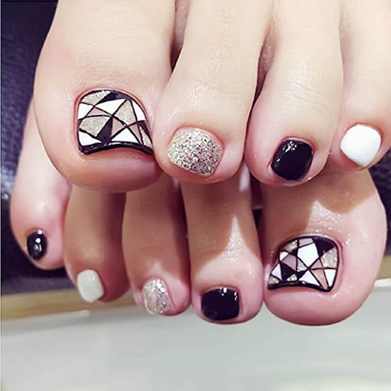 24pcs/box Fake Toenails With Designs Artificial Press On Nail Tips Full Cover Over Head False Nails With Glue Nail Art