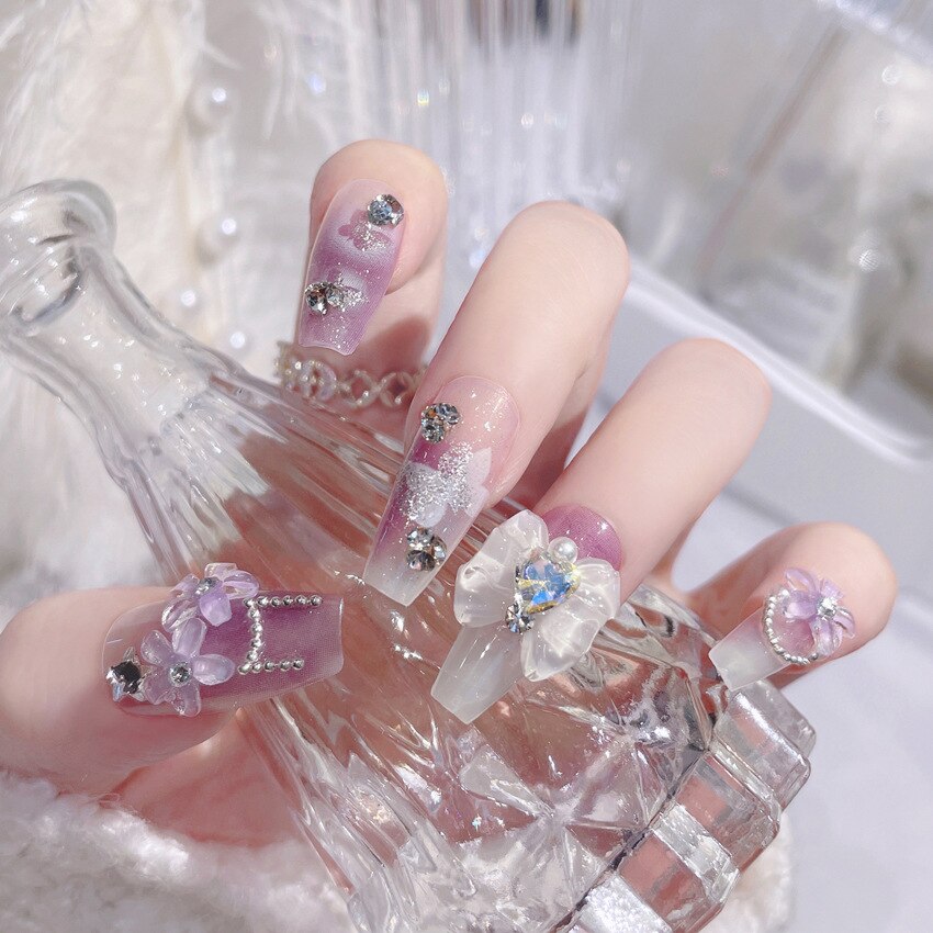 24Pcs/box Luxe Shining Rhinestone Wedding False Nails Transparent Glitter Gems Crown Designed Square Full Short nails Bride