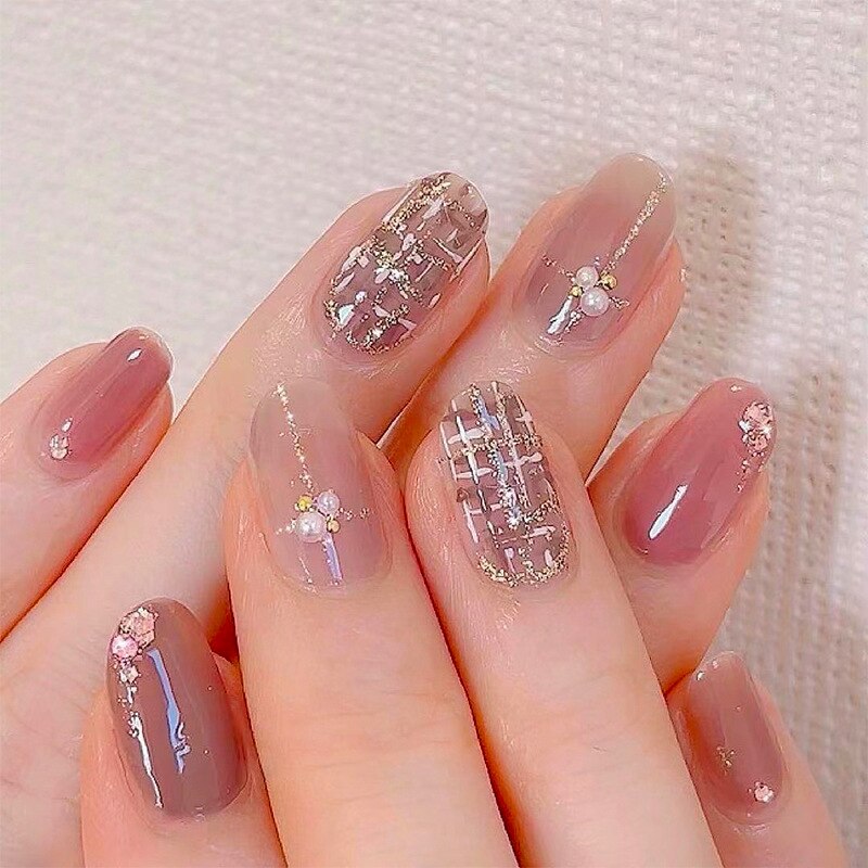 24pcs removeable short fake nails with glue Nude Pink artificial false nails with diamond designs acrylic press on nails