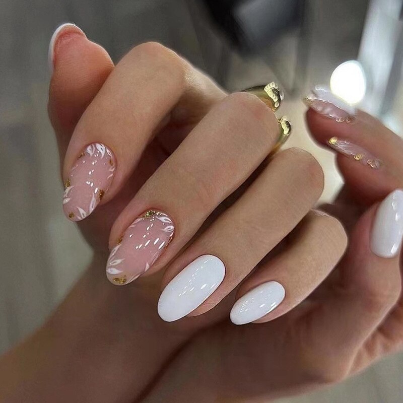 24Pcs Pink Round Head Almond Fake Nails with Heart Shape Rhinestone Wearable Ballerina False Nail Tips Full Cover Press on Nail