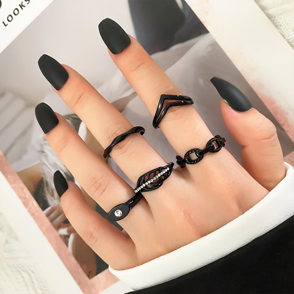 22pcs Heart Black Rings Set For Women Vintage Geometric Cross Pearl Butterfly Finger Rings Women Party Jewelry