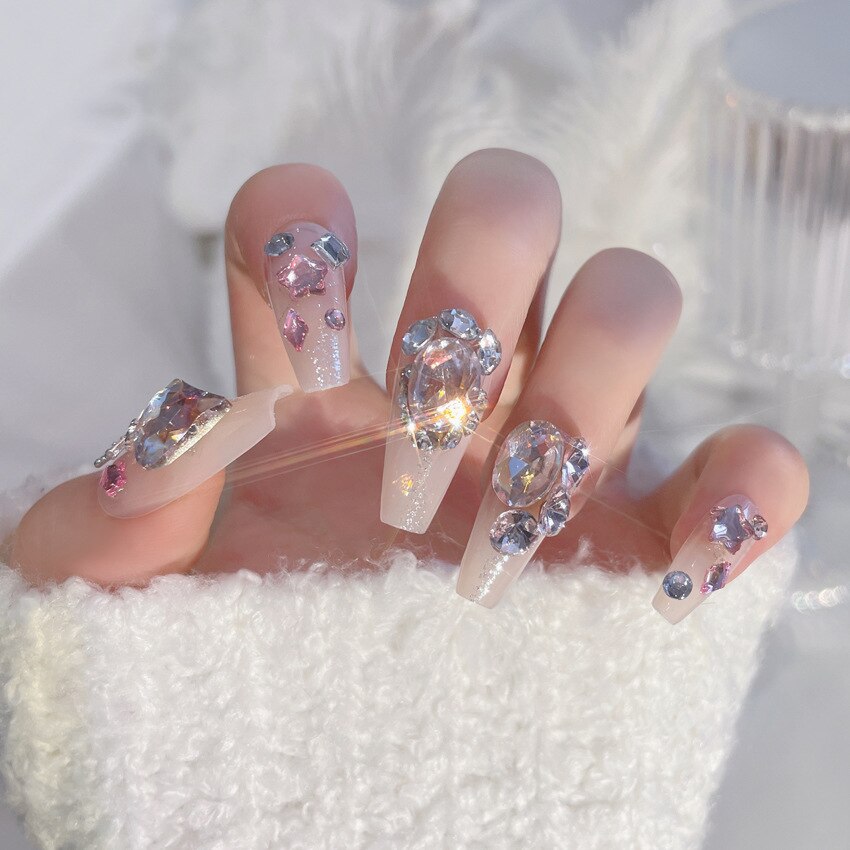 24Pcs/box Luxe Shining Rhinestone Wedding False Nails Transparent Glitter Gems Crown Designed Square Full Short nails Bride