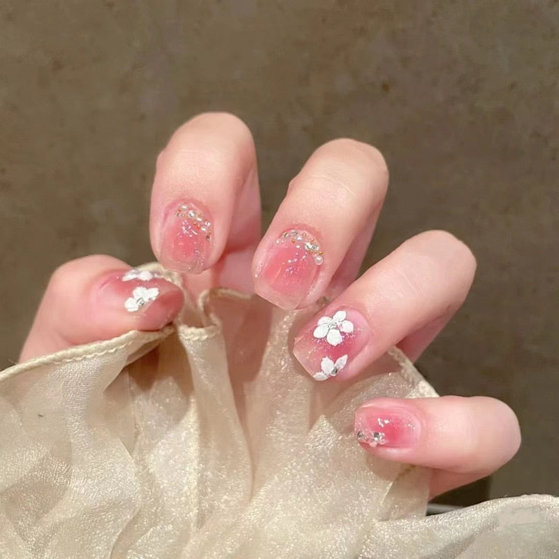 24pcs removeable short fake nails with glue Nude Pink artificial false nails with diamond designs acrylic press on nails