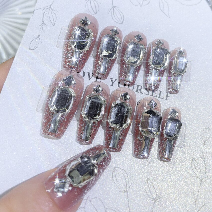 24Pcs/box Luxe Shining Rhinestone Wedding False Nails Transparent Glitter Gems Crown Designed Square Full Short nails Bride