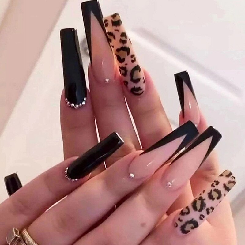 24Pcs Leopard Design False Nails Long Coffin Fake Nails with Rhinestone Wearable Ballet Press on Nails Full Cover Nail Tips