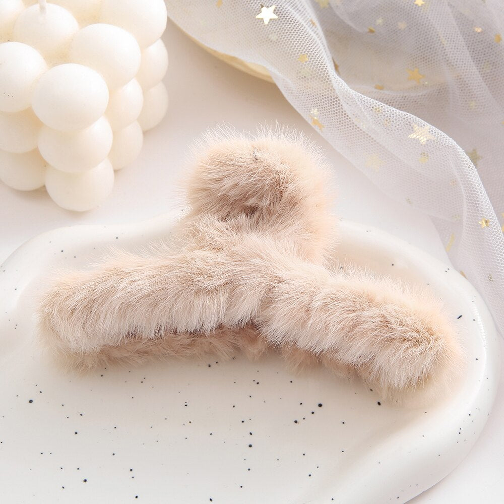 Cute Plush Heart Cartoon Bow Hair Claws For Women Girls Shark Hair Clips Hair Accesseries