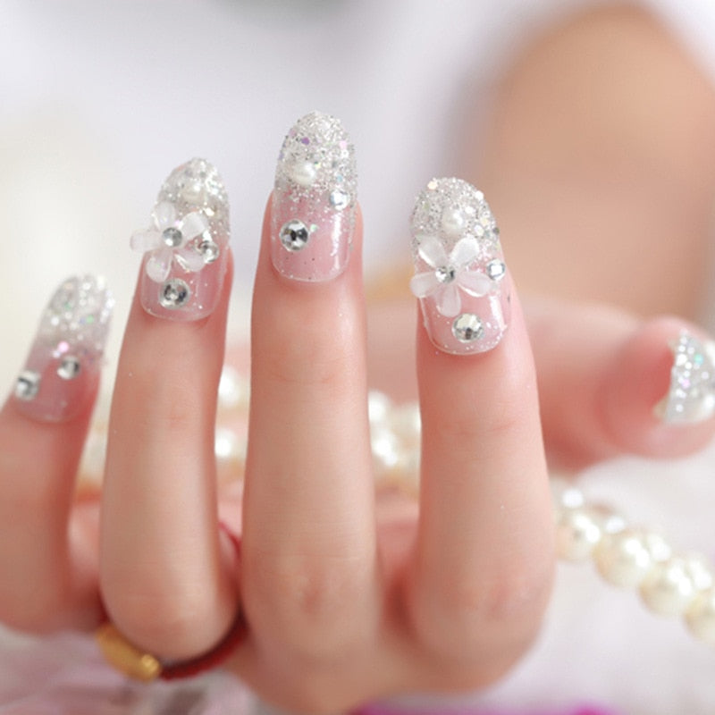 24Pcs/box Luxe Shining Rhinestone Wedding False Nails Transparent Glitter Gems Crown Designed Square Full Short nails Bride