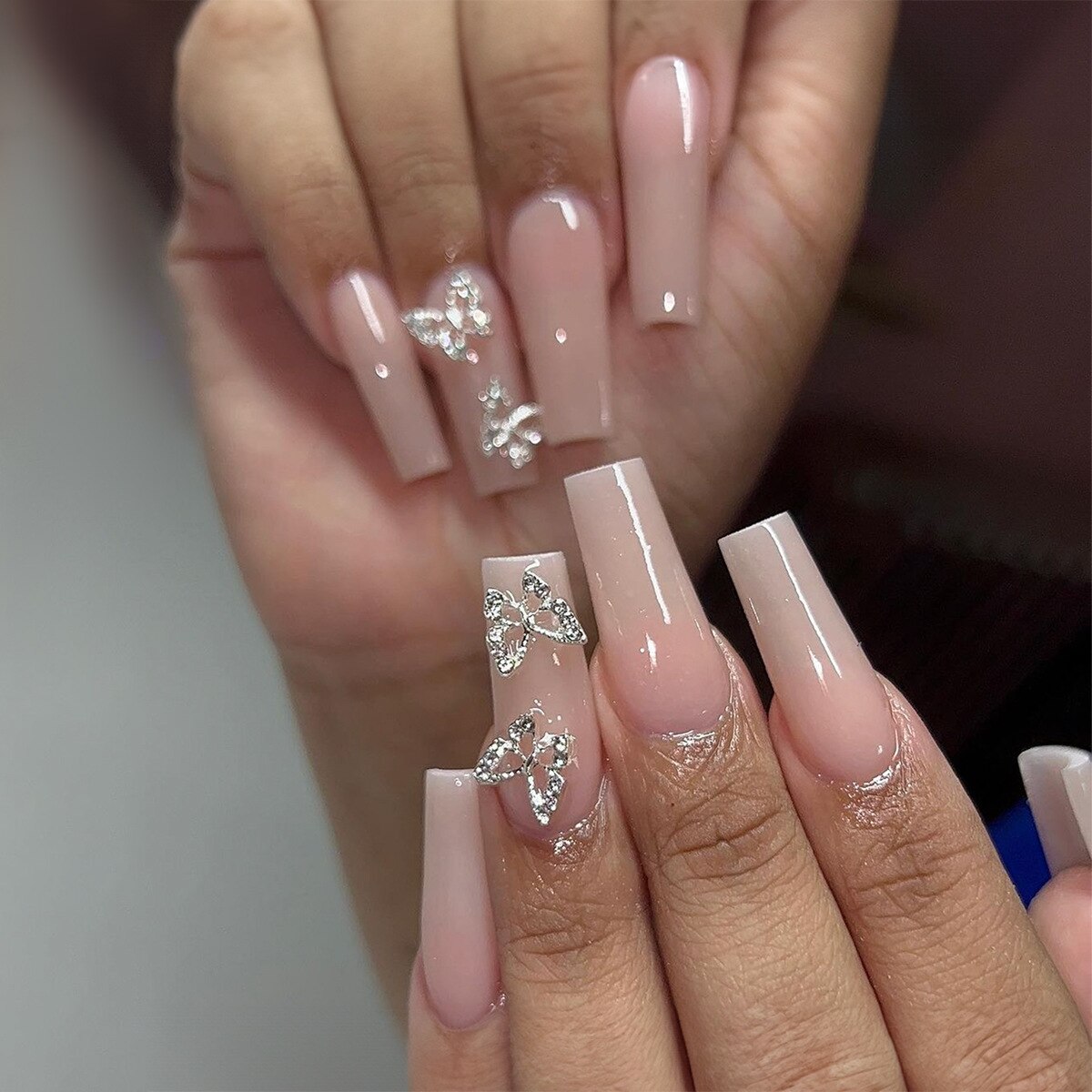 24Pcs Extra Long Ballet False Nails with Rhinestone Acrylic Square Head Fake Nails Heart-shaped Designs Wearable Press on Nails