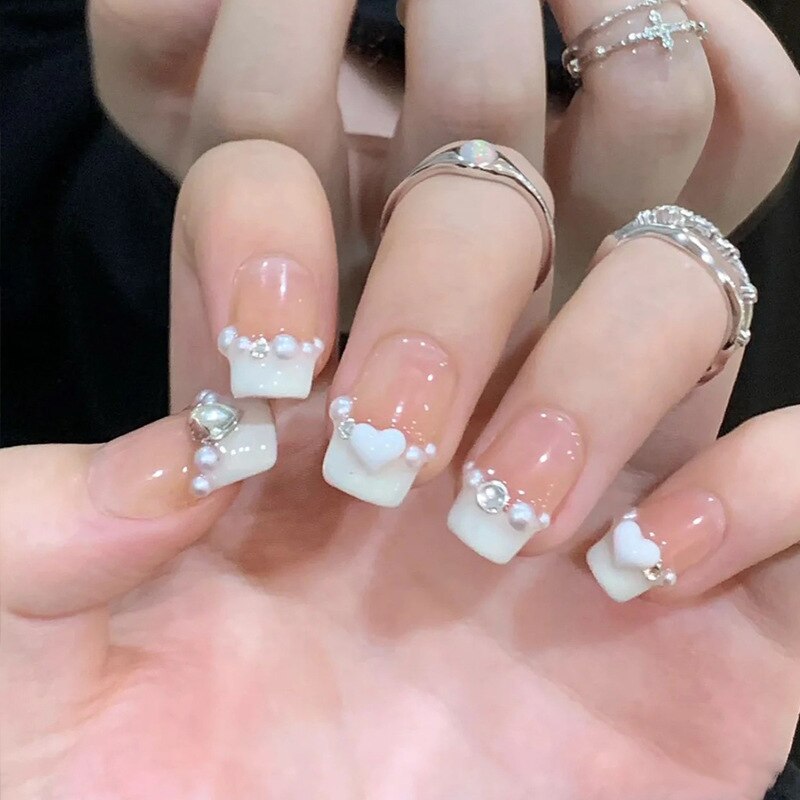 24pcs removeable short fake nails with glue Nude Pink artificial false nails with diamond designs acrylic press on nails