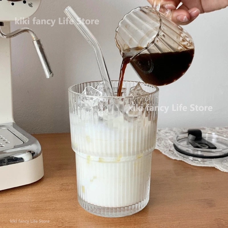 450ml Simple Stripe Coffee Glass Cup With Lid and Straw Transparent Bubble Tea Cup Juice Glass Milk Mocha Cups Breakfast Mug