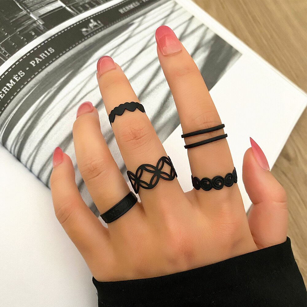 22pcs Heart Black Rings Set For Women Vintage Geometric Cross Pearl Butterfly Finger Rings Women Party Jewelry