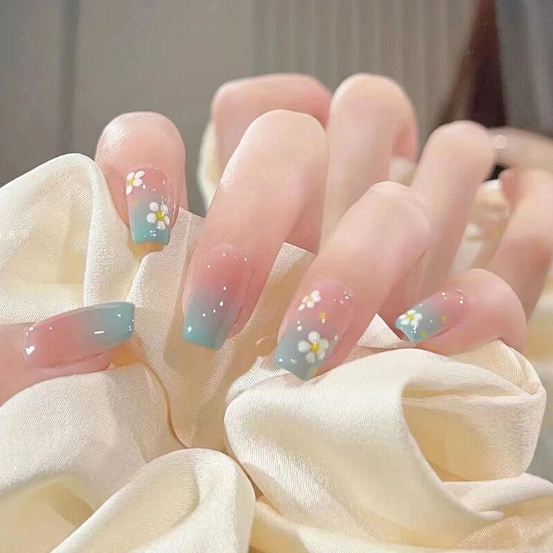 24pcs Wearable korean press on nails short ballet Artificial Nails with glue Cute sweet cool Pearl diamond Designs Fake Nails