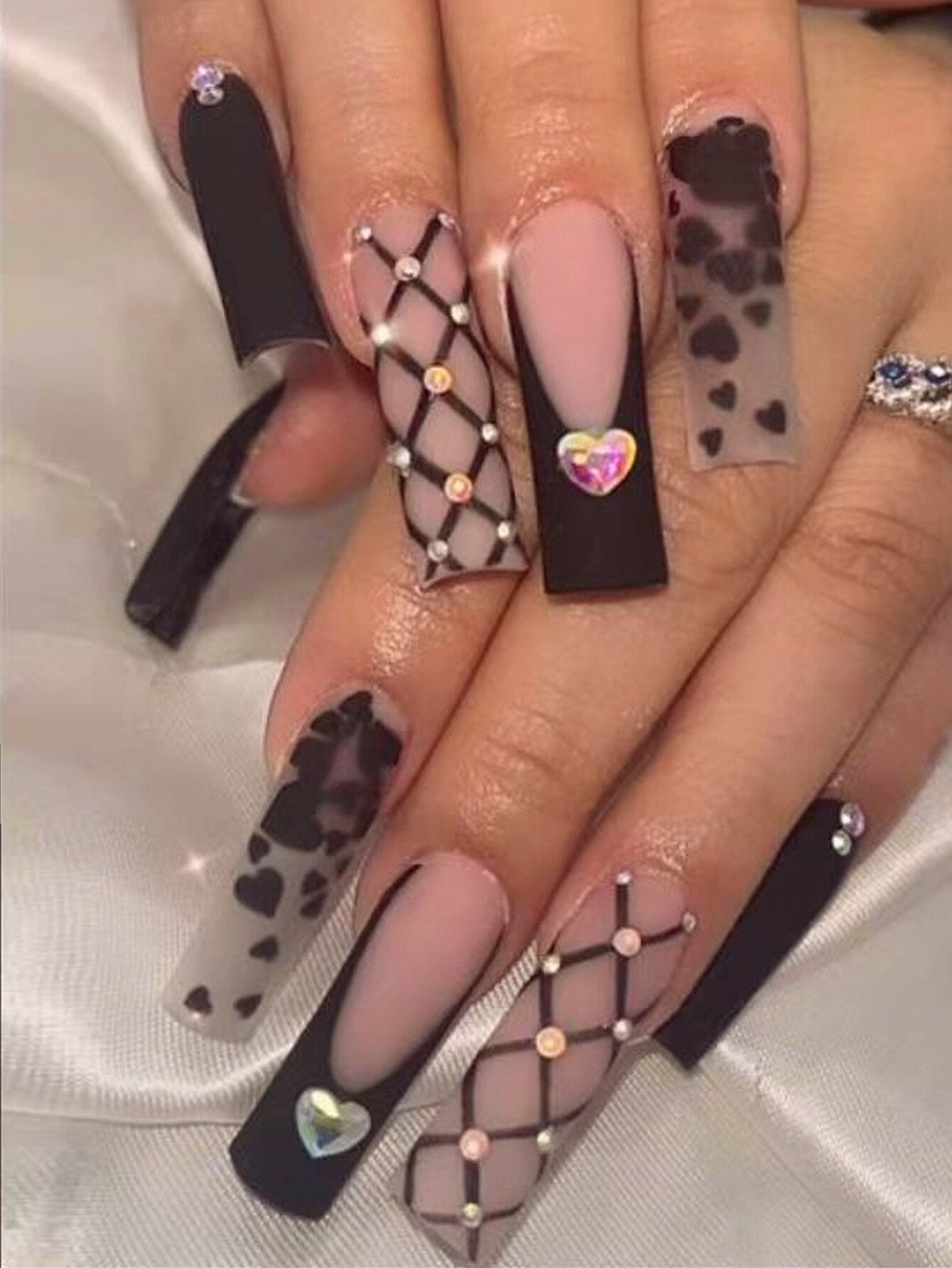 24Pcs Extra Long Ballet False Nails with Rhinestone Acrylic Square Head Fake Nails Heart-shaped Designs Wearable Press on Nails