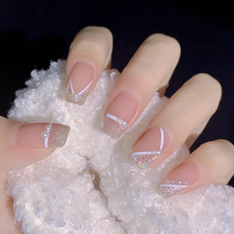 24pcs removeable short fake nails with glue Nude Pink artificial false nails with diamond designs acrylic press on nails