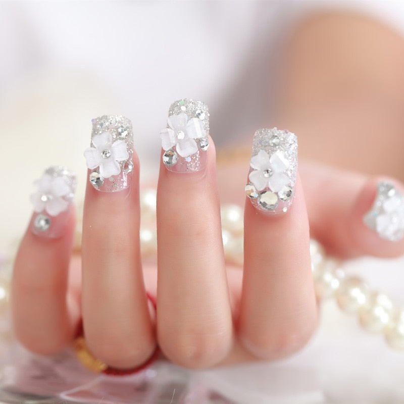 24Pcs/box Luxe Shining Rhinestone Wedding False Nails Transparent Glitter Gems Crown Designed Square Full Short nails Bride