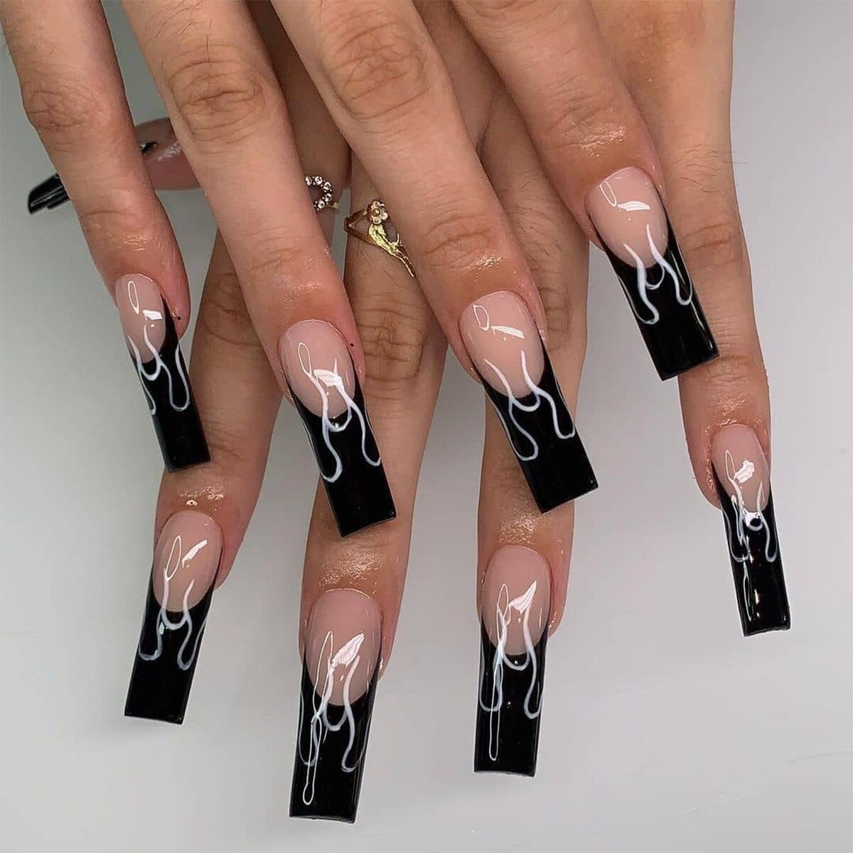 24Pcs Leopard Design False Nails Long Coffin Fake Nails with Rhinestone Wearable Ballet Press on Nails Full Cover Nail Tips