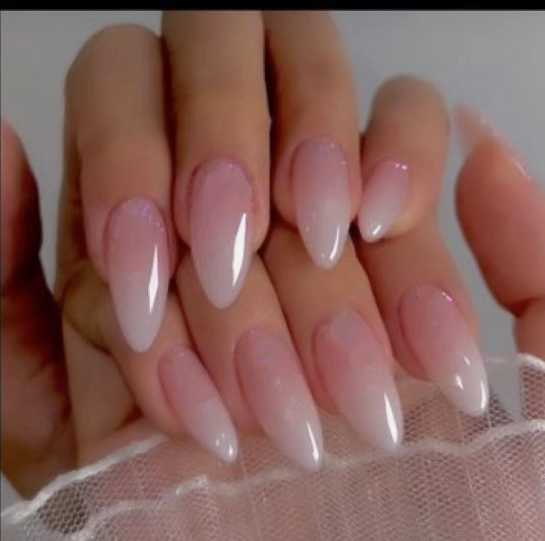 24pcs Long gradient nude false nail with glue simple artifical press on nails acrylic nails natural stick on nails set