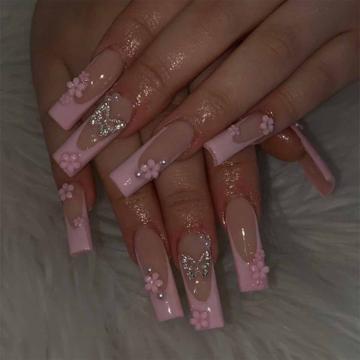 24Pcs Extra Long Ballet False Nails with Rhinestone Acrylic Square Head Fake Nails Heart-shaped Designs Wearable Press on Nails