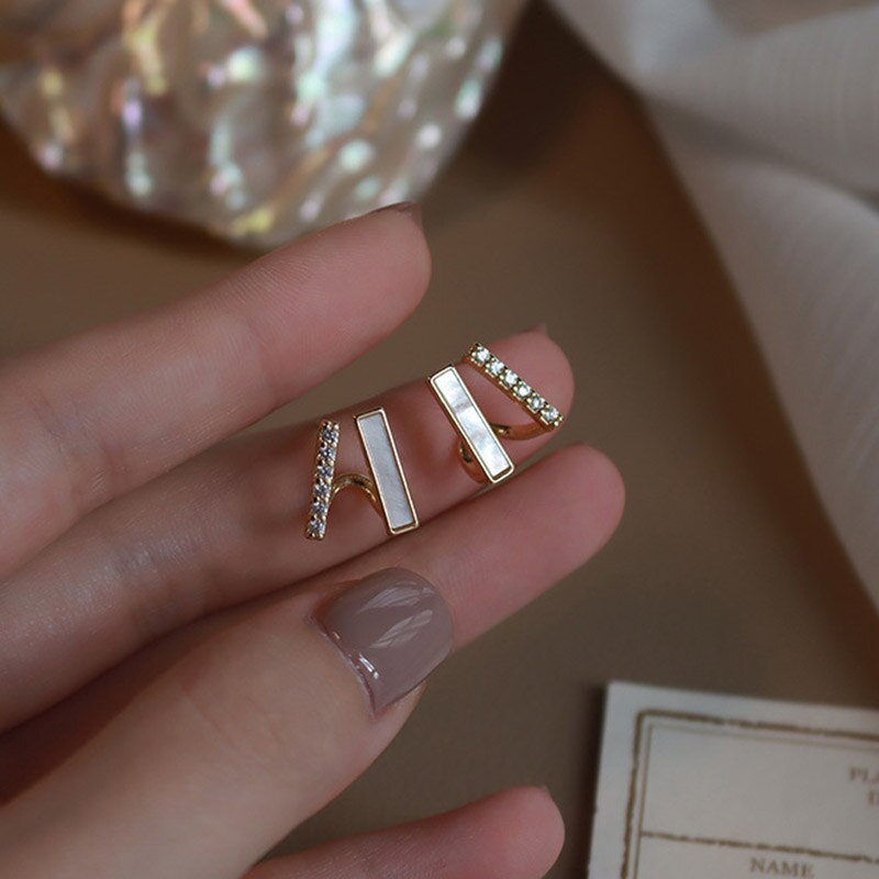 Gold Color Geometric Stud Earrings for Women Korean Fashion Women Earings Party Classic Jewelry