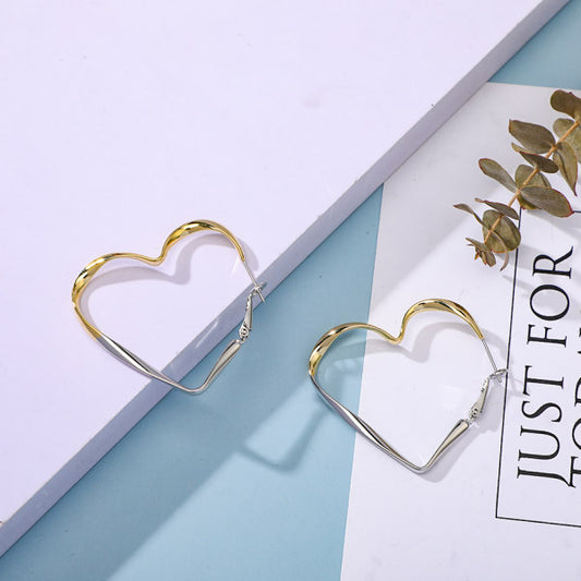 Lacquer heart earrings