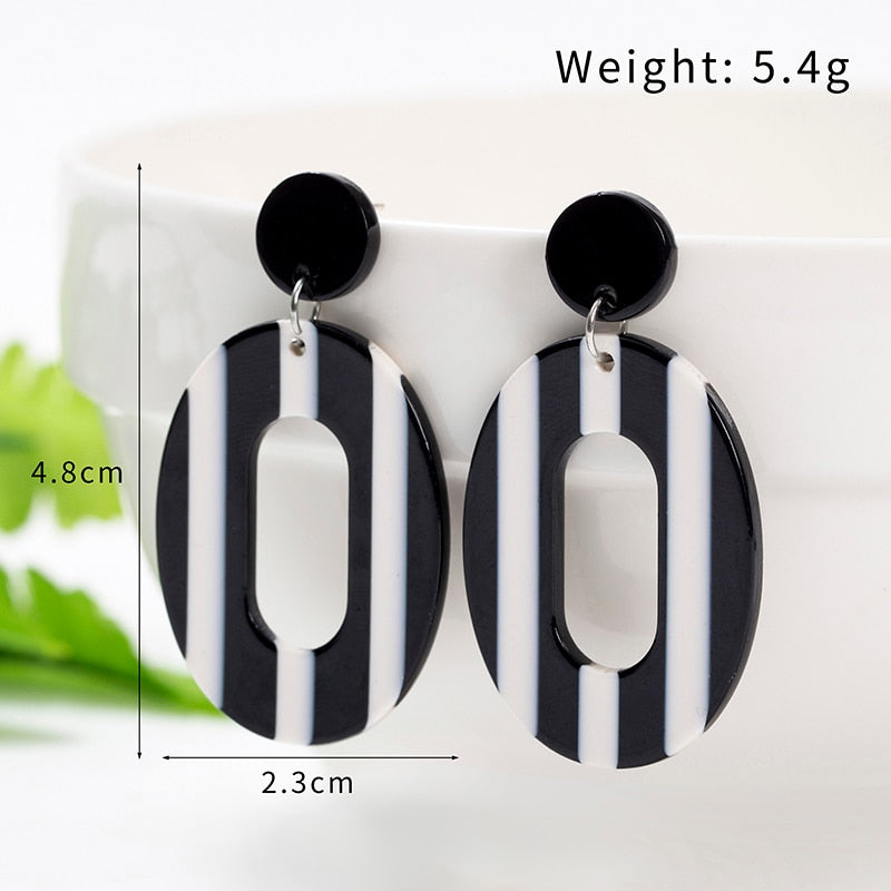 Black white Stripe Drop Earring Water Drop Pendant Hollow Round Cat Earring Jewel Brincos