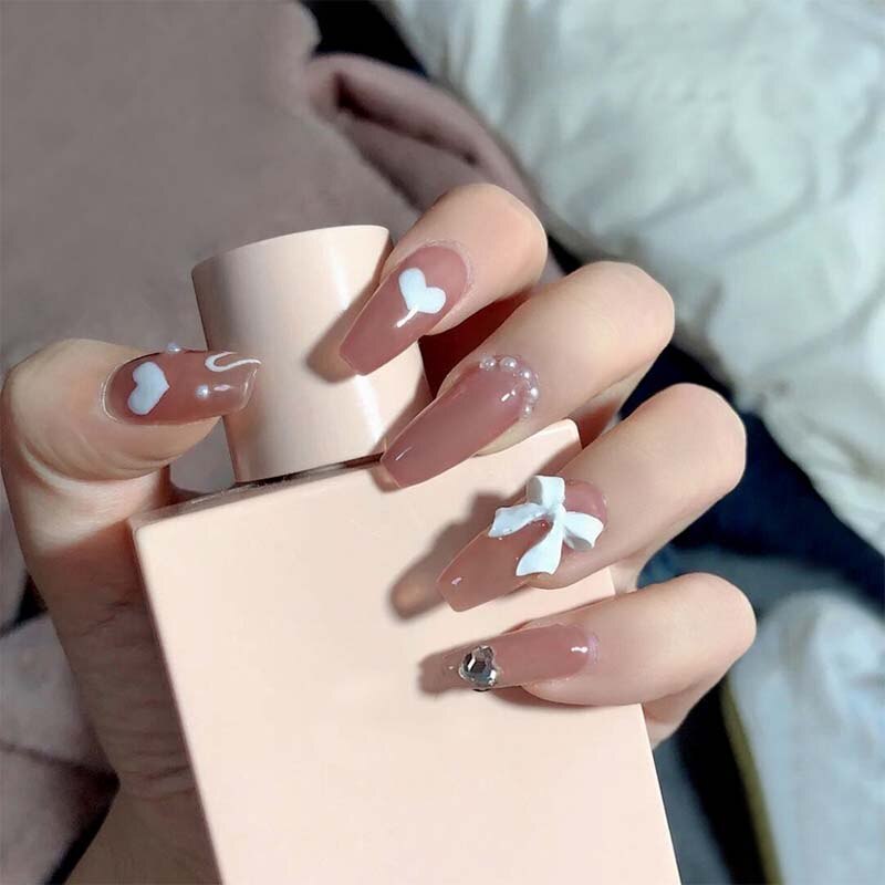 24pcs False press-on nails with a pattern Peach heart wear finished tablet nail art removable Manicure false nails