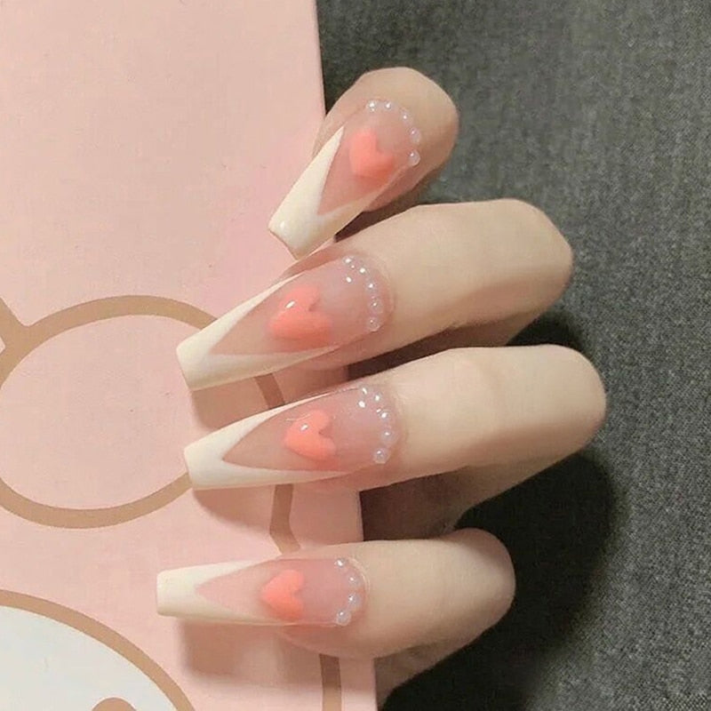 24pcs False press-on nails with a pattern Peach heart wear finished tablet nail art removable Manicure false nails