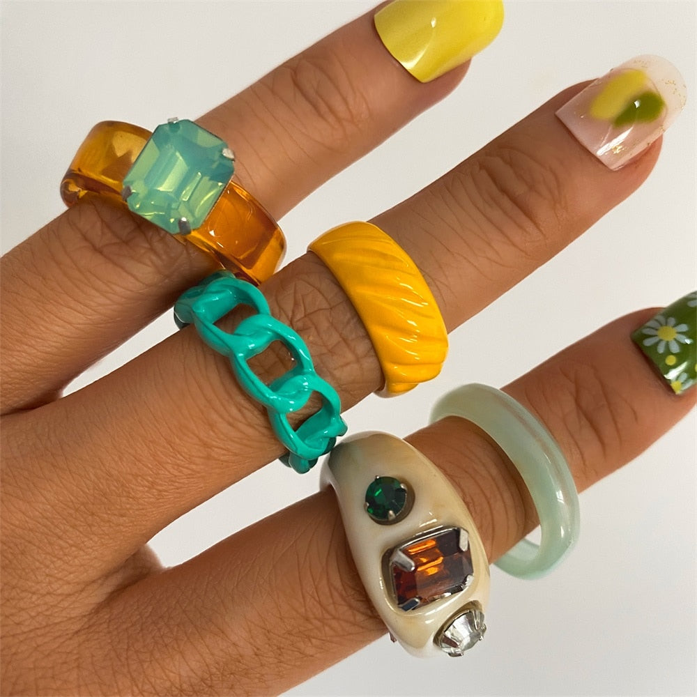 Y2K Style Korean Colorful Resin Chain Rings Set for Women Fashion Colorful Multilayered Heart Ring