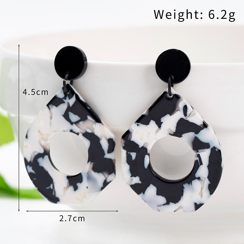 Black white Stripe Drop Earring Water Drop Pendant Hollow Round Cat Earring Jewel Brincos