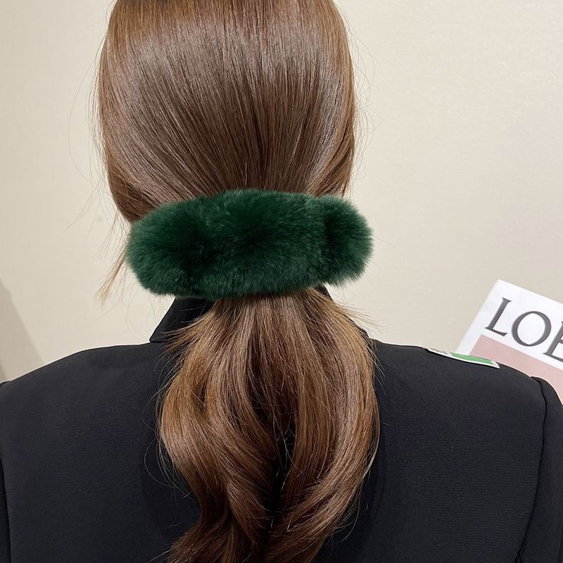 Plush Hair Claw Clip Rabbit Fur Seaweed Green Crab Clamps Solid Color Hairpin Barrette Warm Hair Accessories