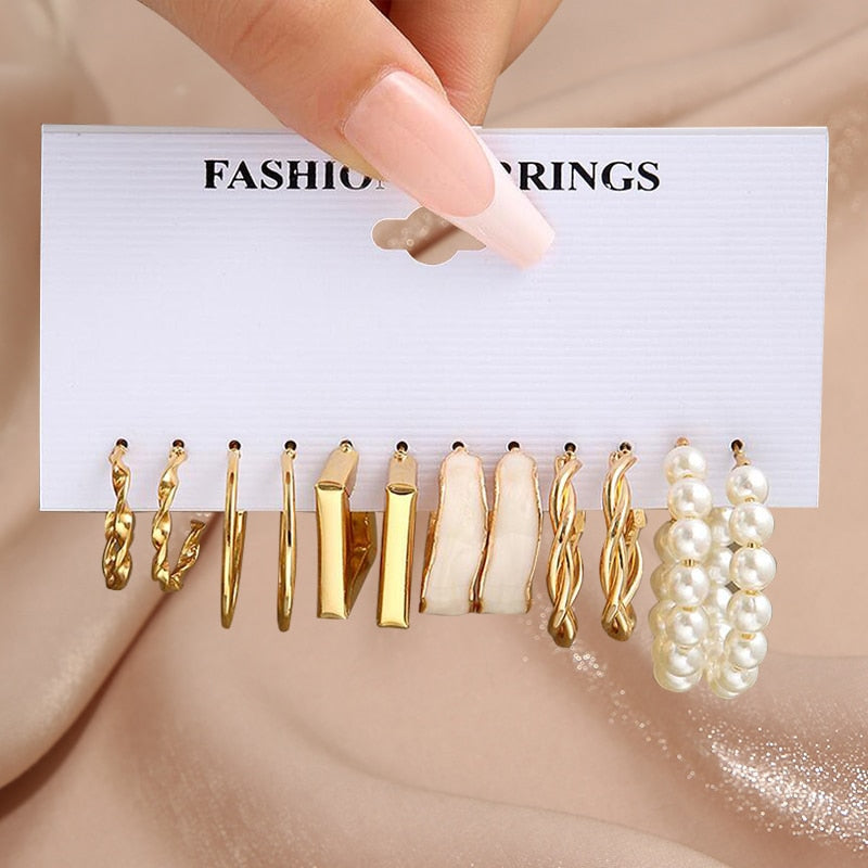 17KM Pearl Twist Hoop Earrings Set Butterfly Acrylic Dangle Earrings for Women Metal Hollow Gold Plated Earring