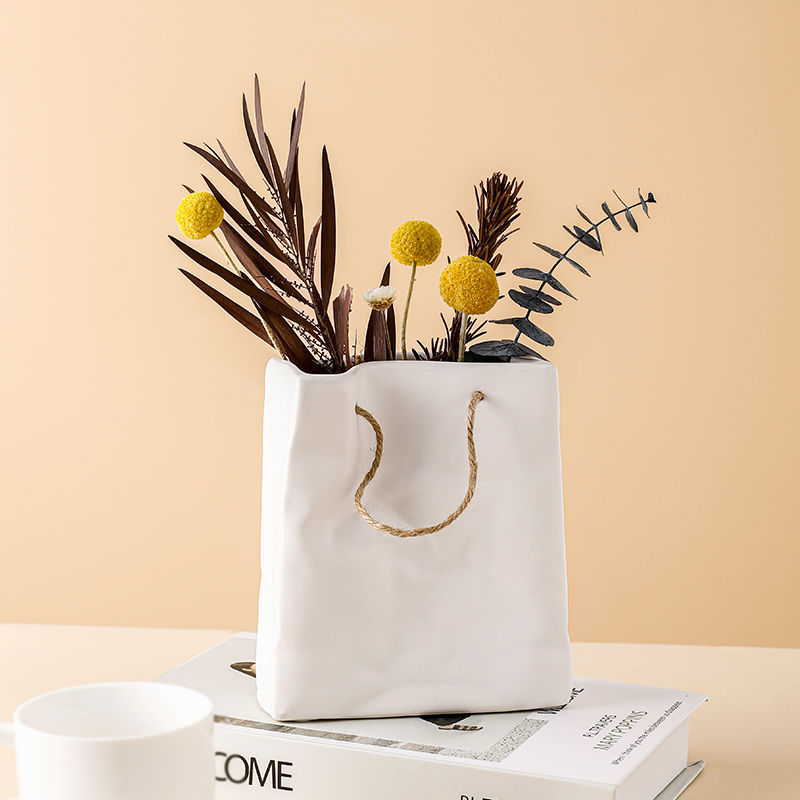 Nordic Creative Shopping Basket ceramic Vase Bag Decoration Simple Vase Table Decoration