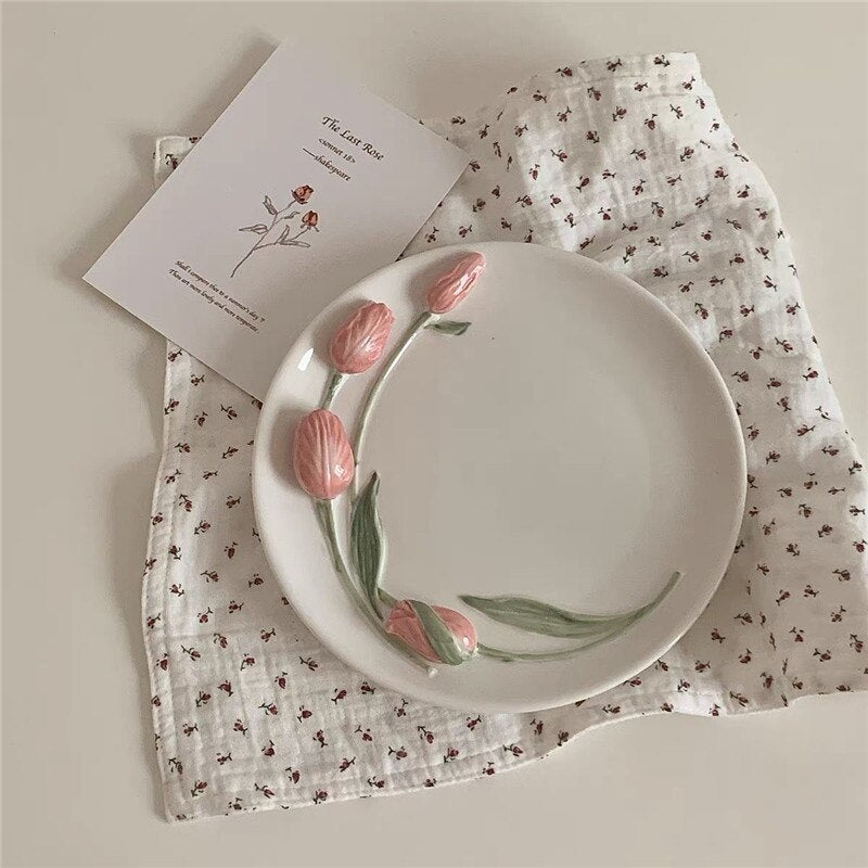 Creative Coffee Cup Ceramic Pink Tulip Flower Tea Mug Coffee Afternoon Tea Cup Cake Plate Assiettes Mariage Kitchen Accessories