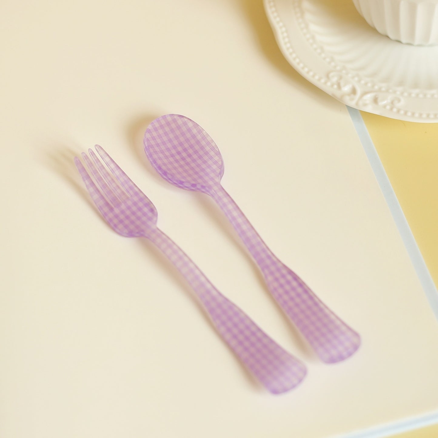 Plastic Dessert Tray Acrylic Cake Dish Grid Pattern Spork Floral Plates Decorative Fruit Plate Spoon Fork