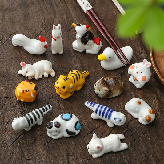 Japanese Style Underglaze Ceramic animals Chopstick Holder Tableware Restaurant Simple Oval Spoon Bracket Utensil For Kitchen