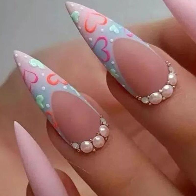 24Pcs Love Pattern French Fake Nails with Pearl Almond Nail Art Tips Long Stiletto Finished False Nails Wearable Press on Nails